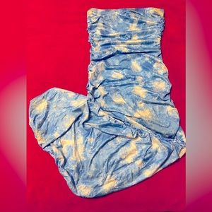 Sky themed long scrunch dress 🩵🤍